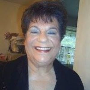 Meet your Posher, Myrna